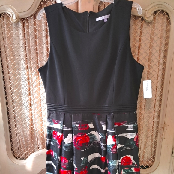 NWT Carmen Marc Valvo cocktail holiday dress 16 - Picture 1 of 4